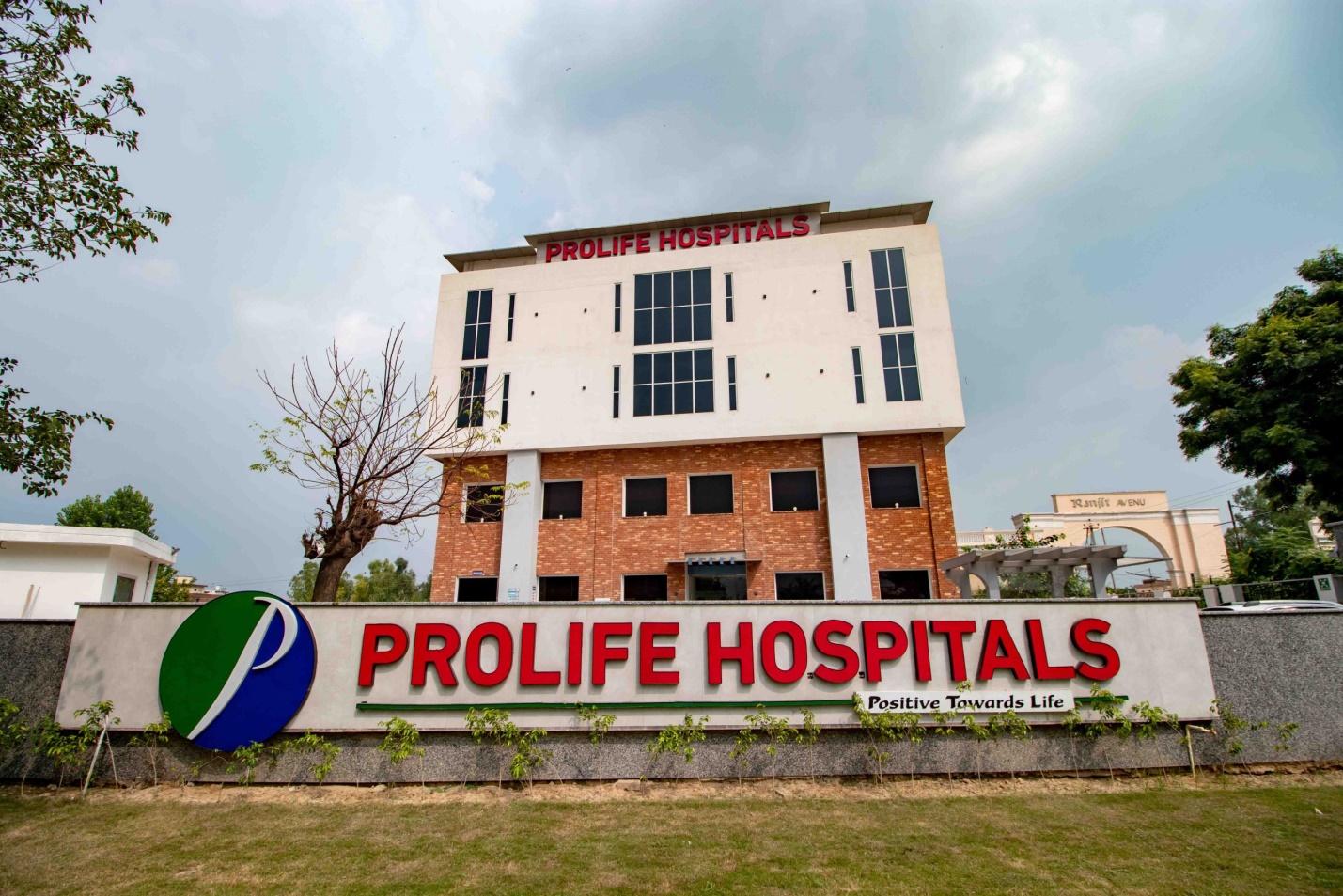 Prolife Super Specialty & Trauma Hospital